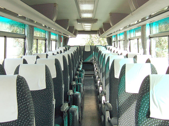 車内